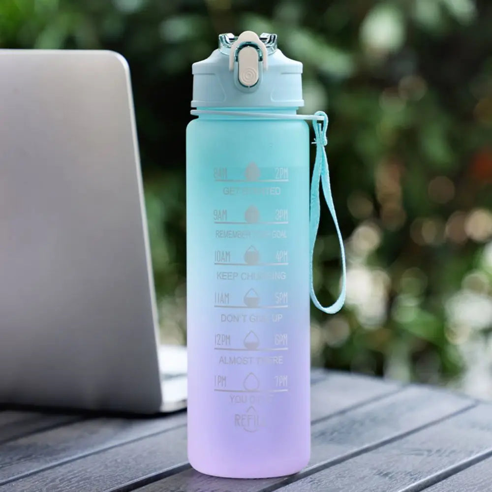1pc Large Capacity Gradient Water Bottle