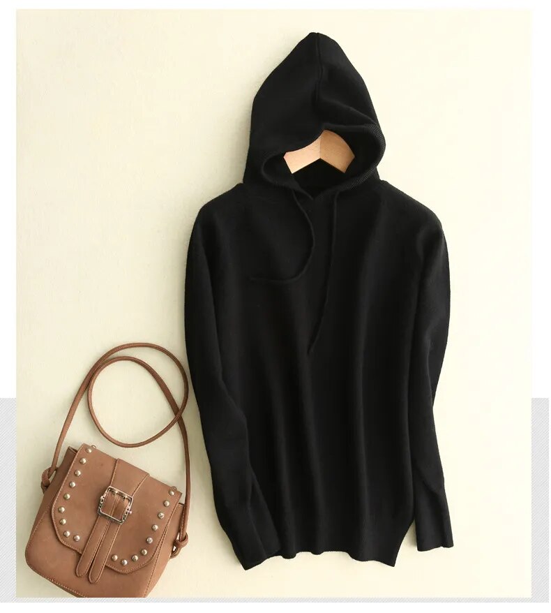 Women's Long-Sleeve Pullover Sweatshirt Black