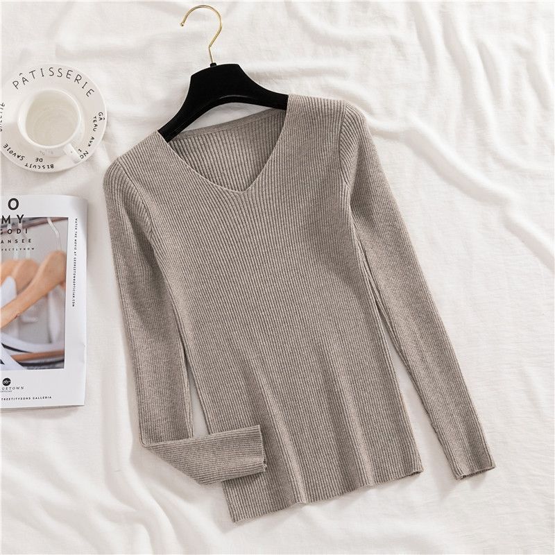 V-neck knitted pullover sweater