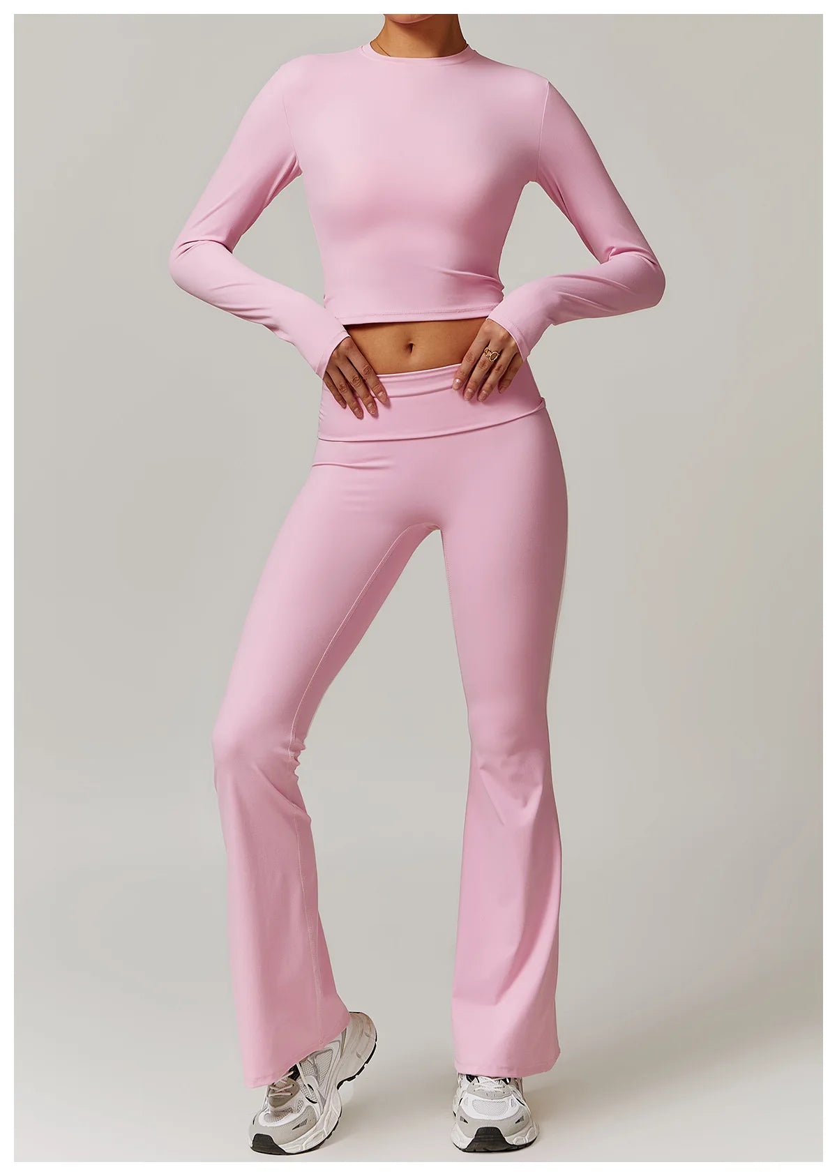 Long Sleeved Quick Dry round neck High Elastic Pilates Workout top