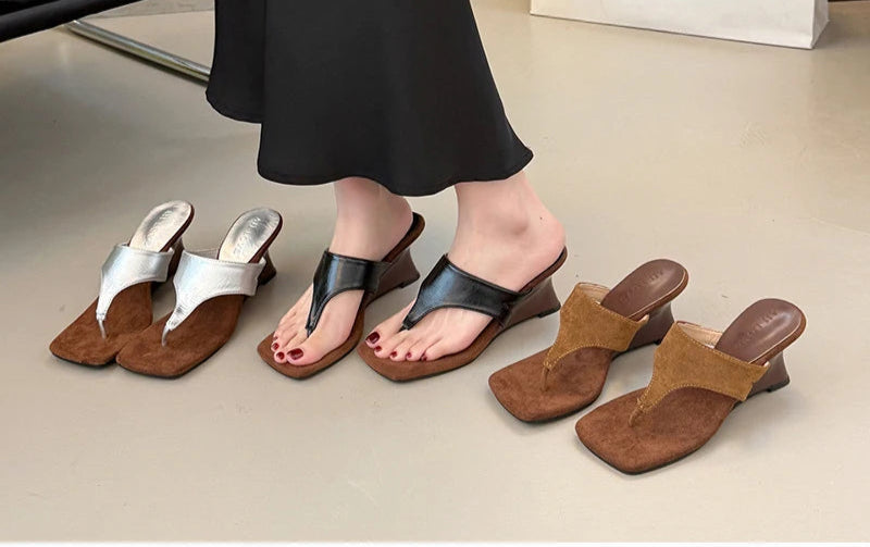 Clip Toe Fashion quirky heel Sandals