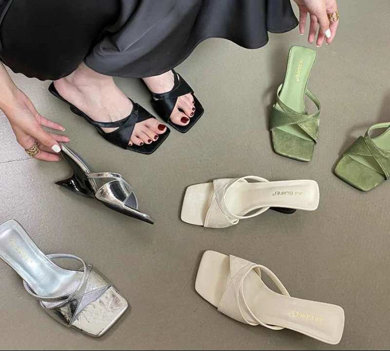 Slope medium Heel Open Toe Sandals