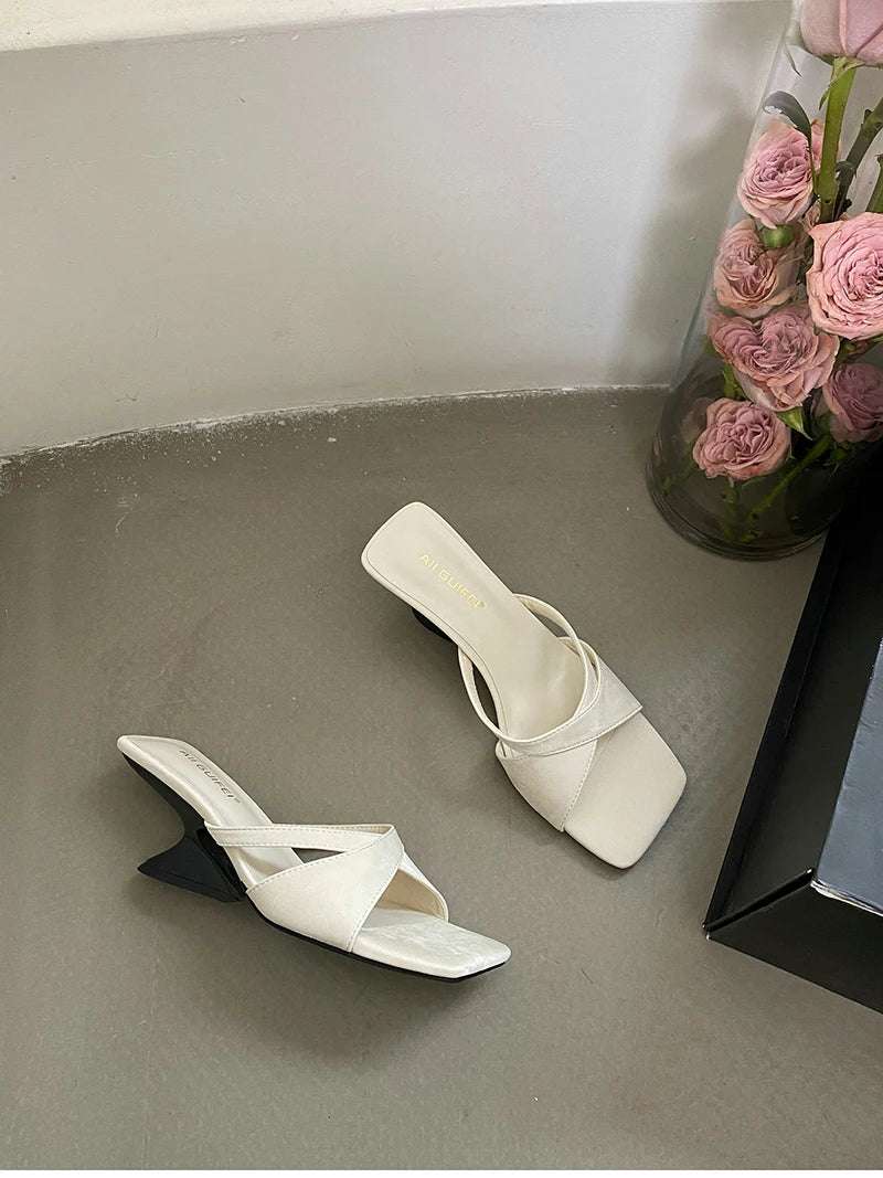 Slope medium Heel Open Toe Sandals