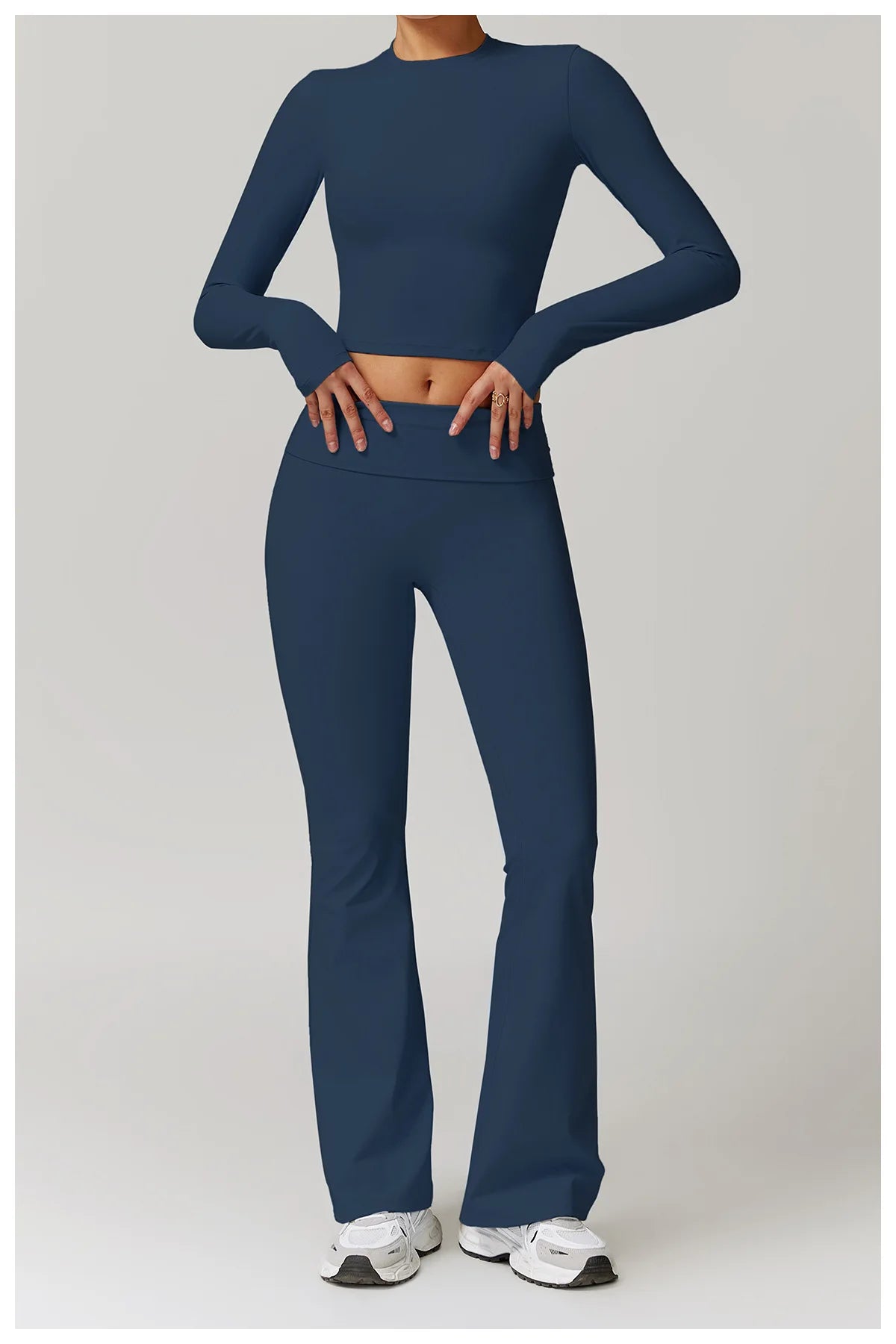 Long Sleeved Quick Dry round neck High Elastic Pilates Workout top