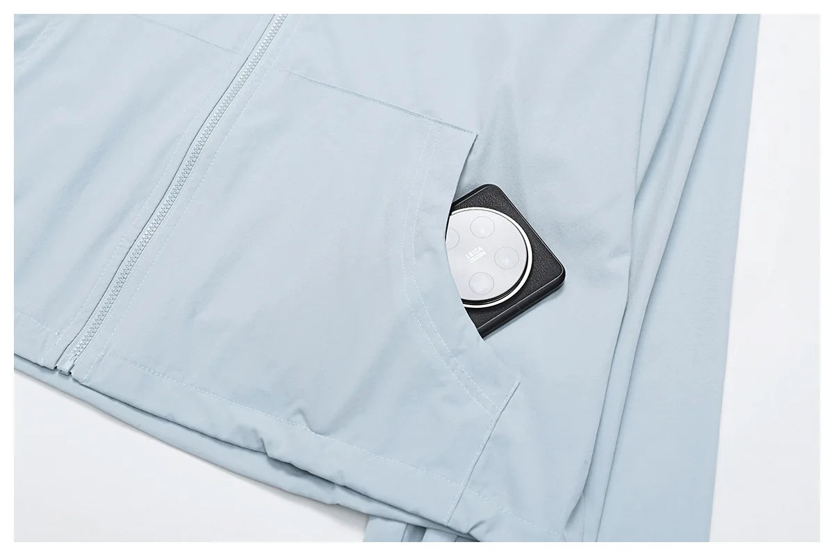 Long sleeved zipper front pocket sports jacket