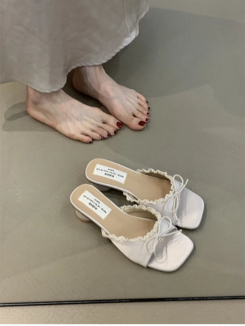 Butterfly-knot pastel colours Low Heel Sandals