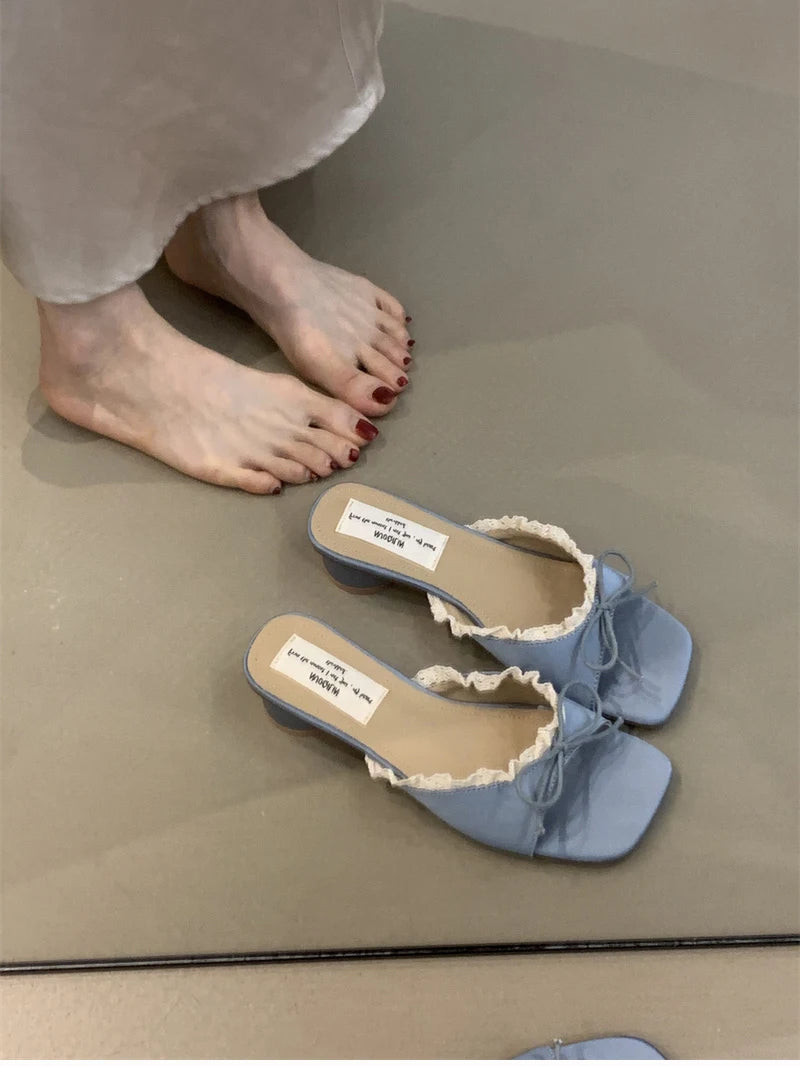 Butterfly-knot pastel colours Low Heel Sandals