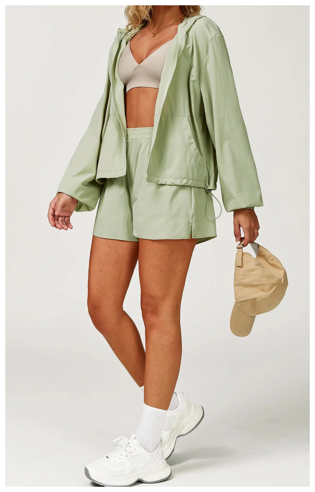 Long sleeved zipper front pocket sports jacket