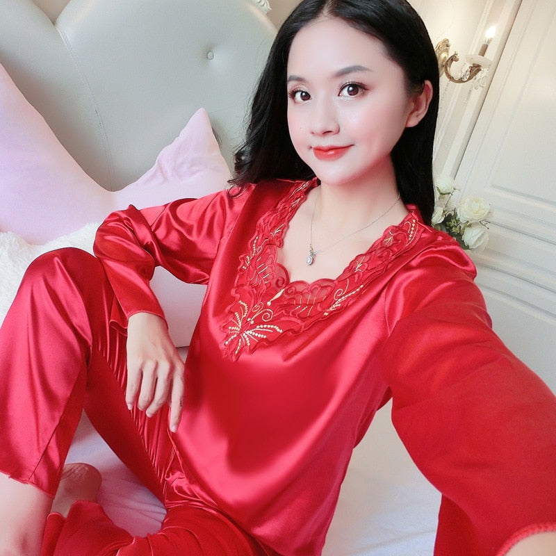 New Plus Size Satin Pajamas Set