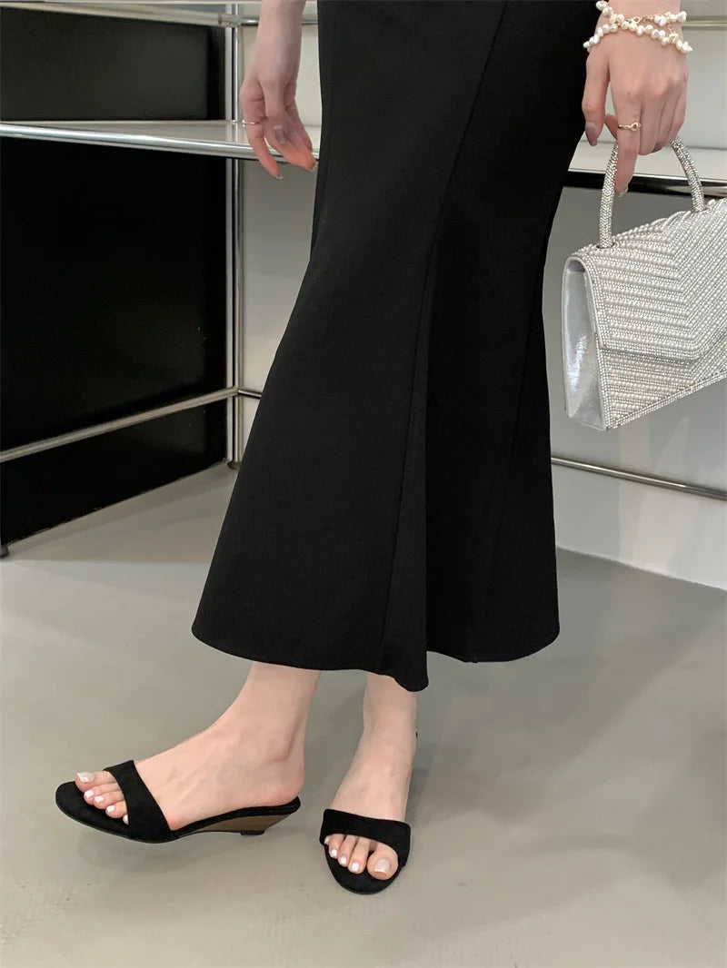 Narrow Band suedette low Wedge Sandals