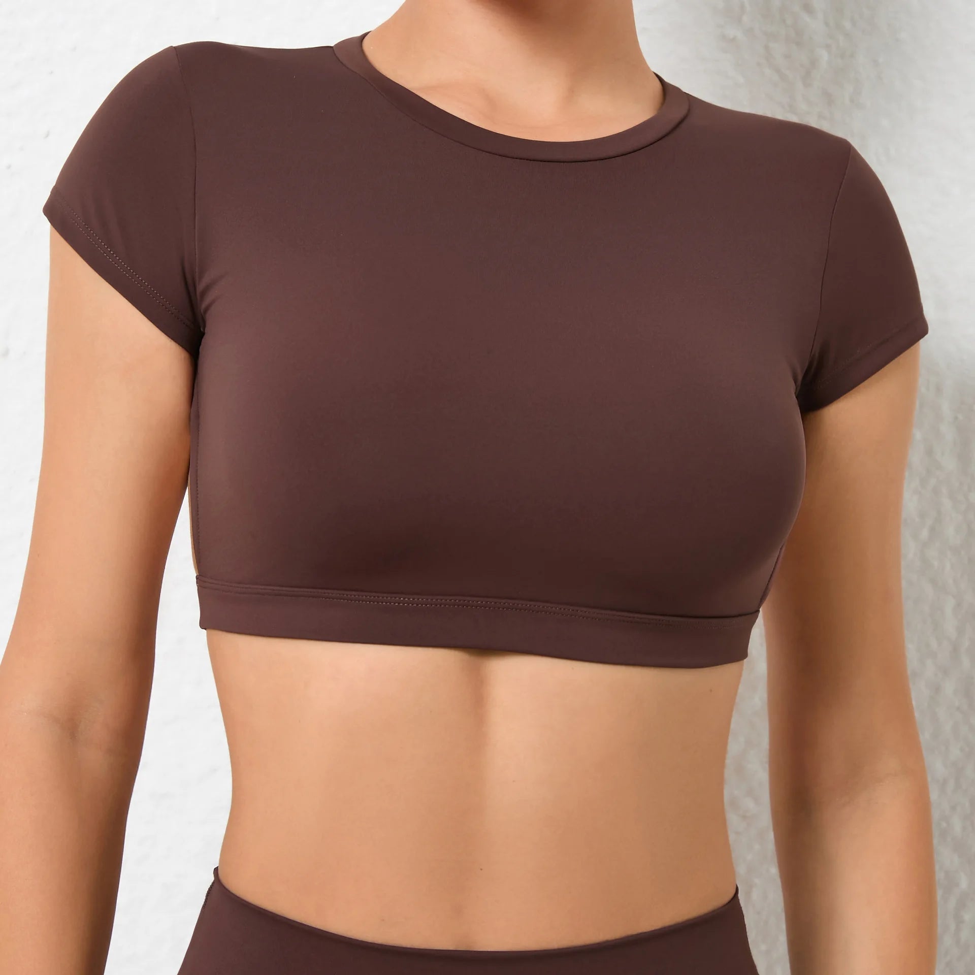 Round Neck Short Sleeve Backless Gym Top