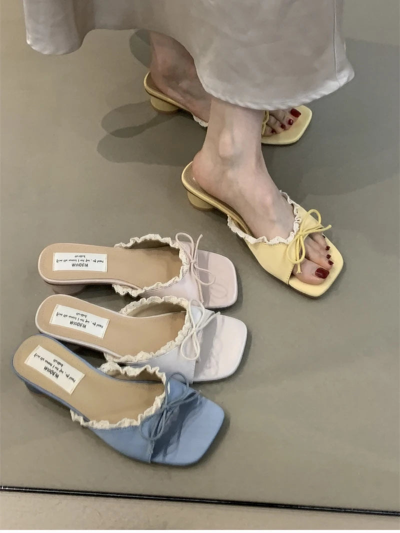 Butterfly-knot pastel colours Low Heel Sandals