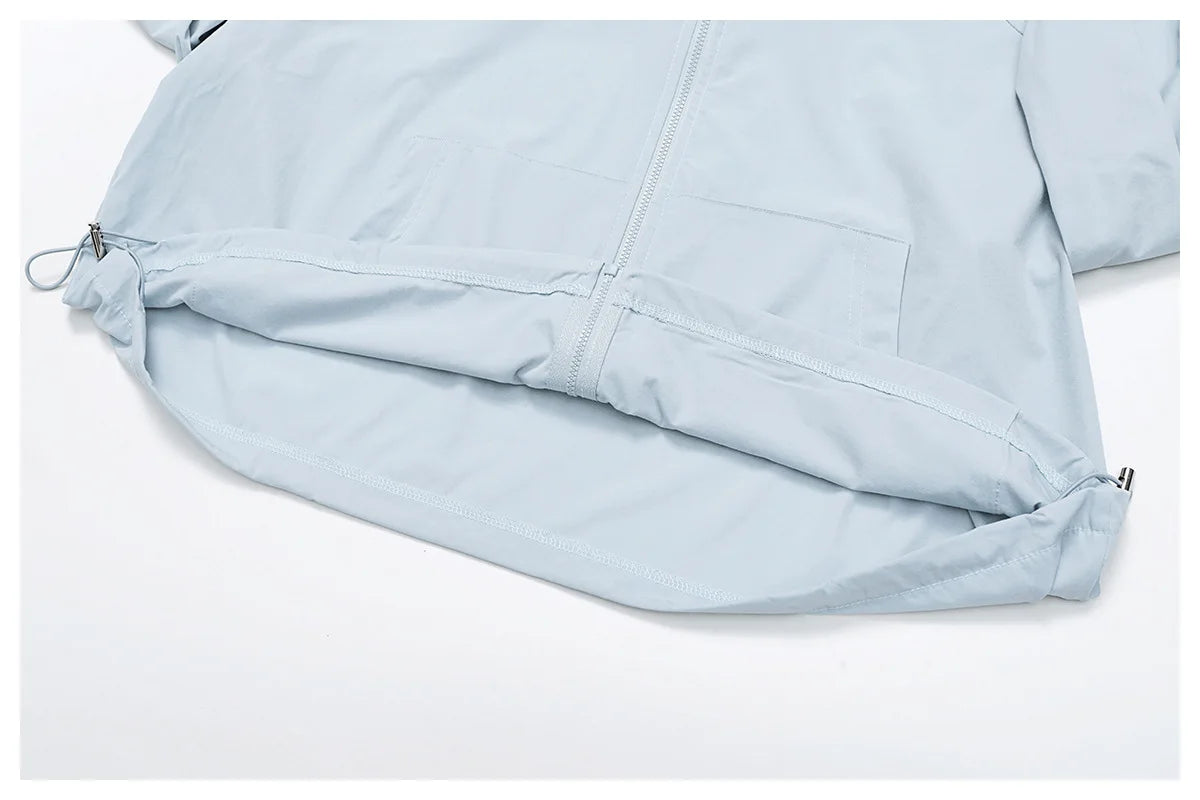 Long sleeved zipper front pocket sports jacket