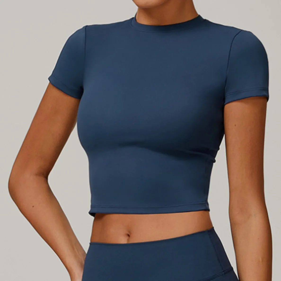 Short Sleeve round neck Yoga Gym Top Badge Blue