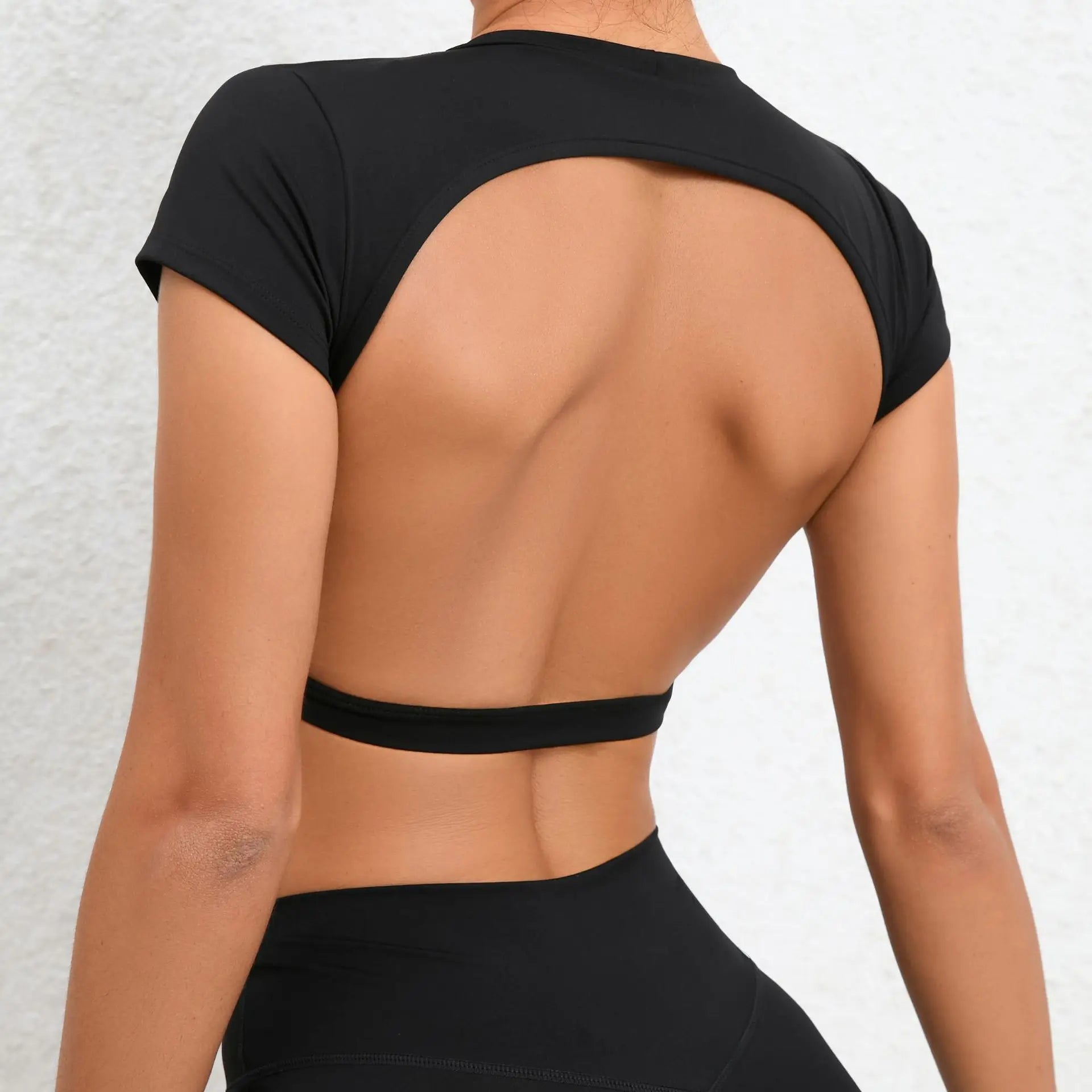 Round Neck Short Sleeve Backless Gym Top black