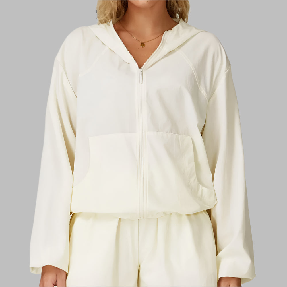 Long sleeved zipper front pocket sports jacket