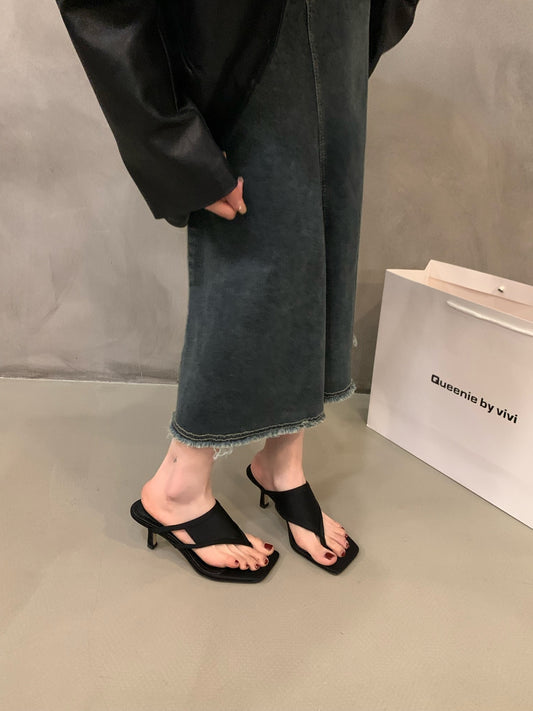 Open toe kitten heel sandals