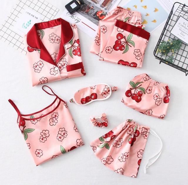 Seven-Piece Satin women's Pyjama Set chelizi