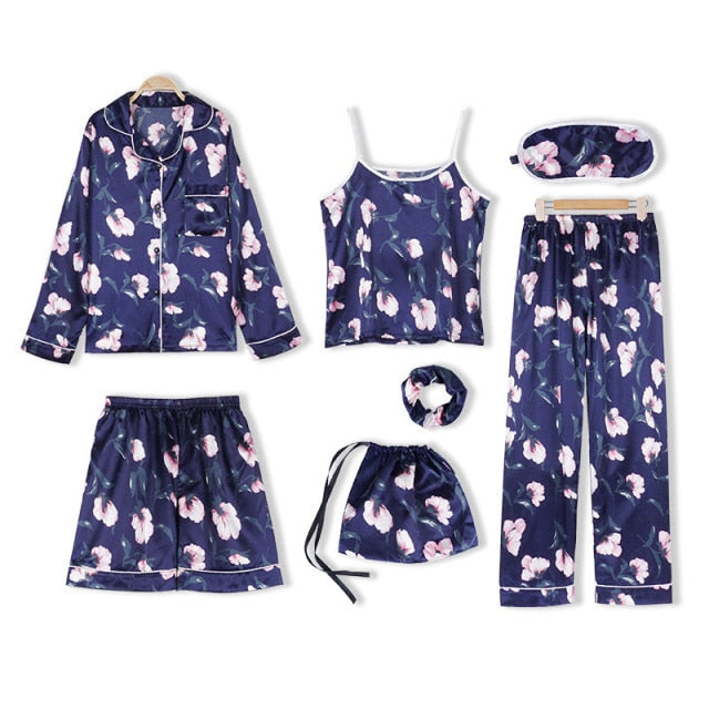Youthful seven-Piece Satin Pyjamas Set
