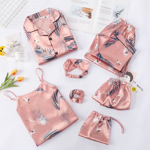 Youthful seven-Piece Satin Pyjamas Set